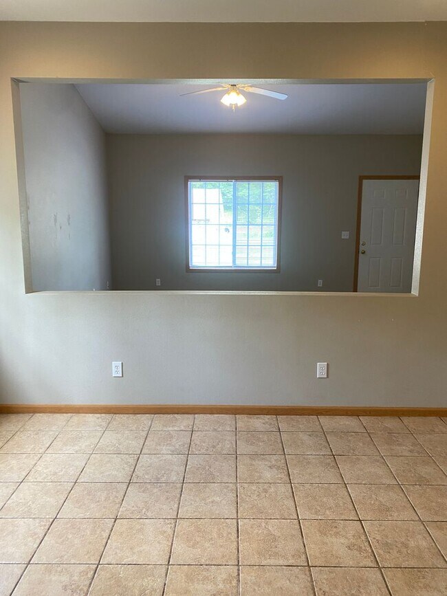 24871 Talladega Rd Unidad B