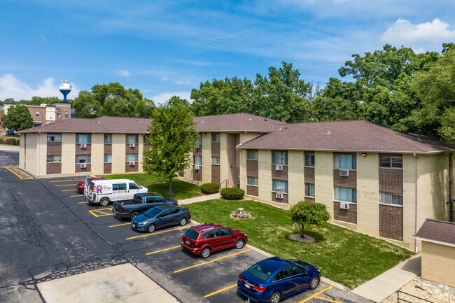 Executive East Apartments
