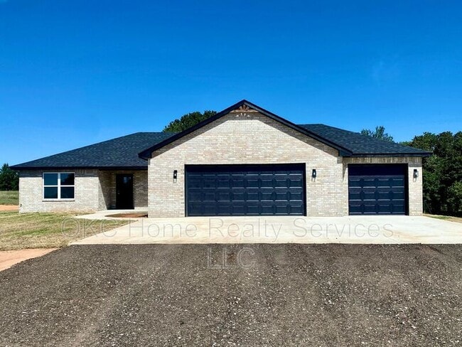Building Photo - 2184 Hilltop Ln