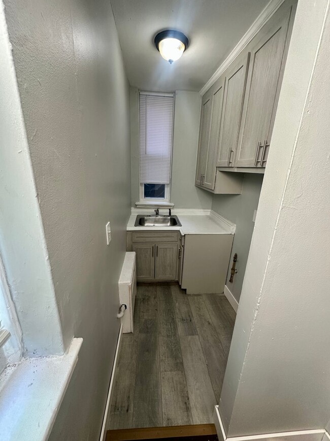 Photo - 85 Easton Ave Unit 1E