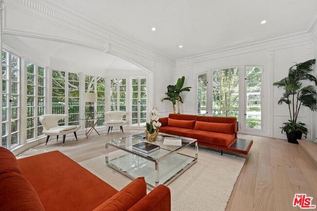 Photo - 712 N Rodeo Dr