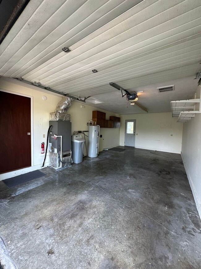 Photo - Nice! Duplex in Chesterfield!