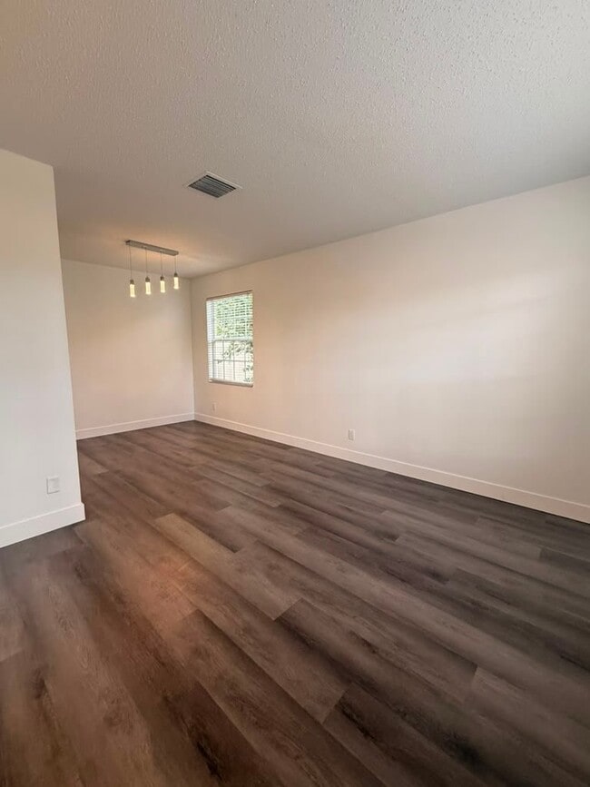 10718 Northridge Ct