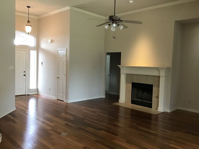 Photo - Coming Soon!!! 4/2/2 with Fireplace!