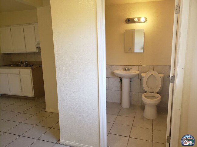Photo - 271 W 3rd St Unit #3