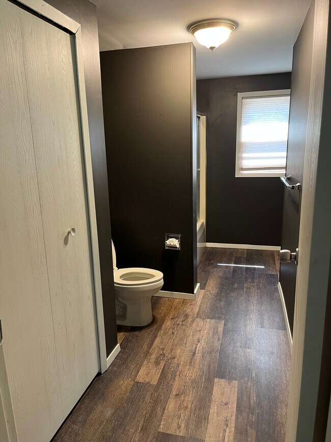 Photo - 1583 Highland Park Drive Unidad #C