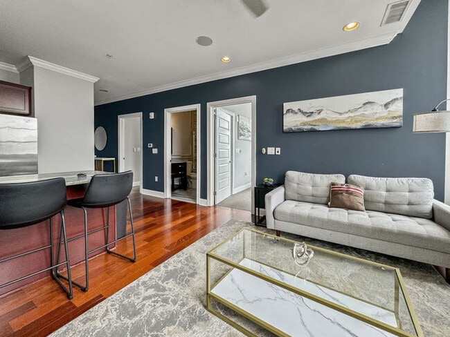 Photo - 1421 N 5th St Unidad ID1055945P