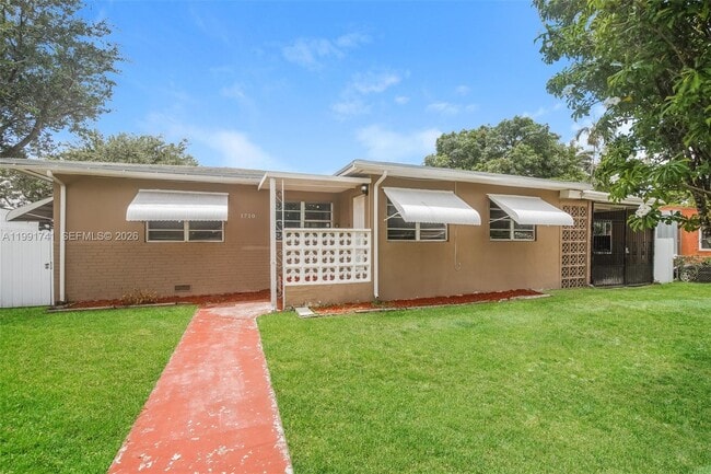 Building Photo - 1710 NW 109th St