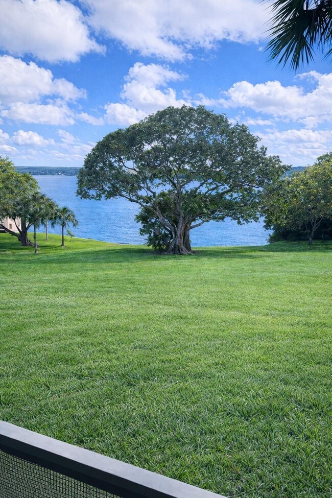 Photo - 3355 Jaywood Terrace Unit J113