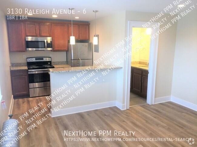 Building Photo - Updated 1 bedroom in Heart of Dormont, Nea... Unit 6 Rental