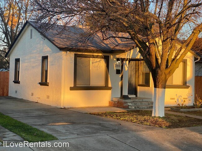 2 br, 1 bath House - 265 Park Street - 2 br, 1 bath House - 265 Park Street