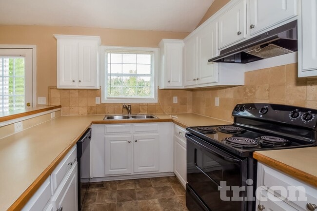 Photo - 50 Weldon Pl