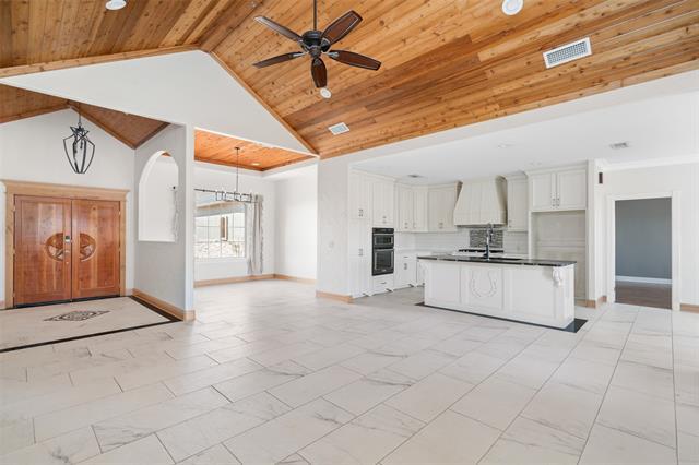 Photo - 5728 Smiley Rd