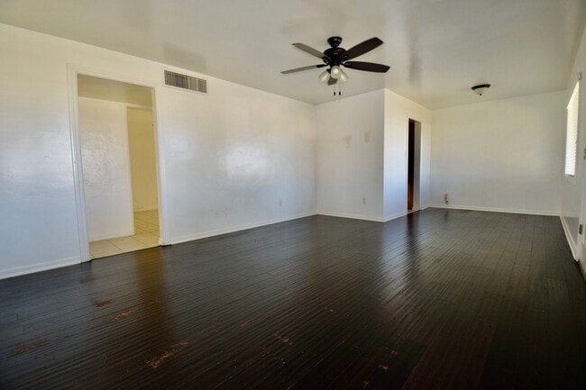 Photo - Cute 3 bedroom 2 bath Mesa home!