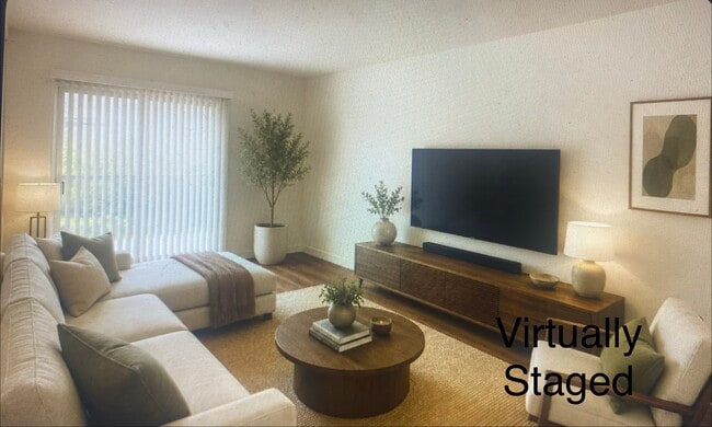 Photo - 915 Glenway Dr