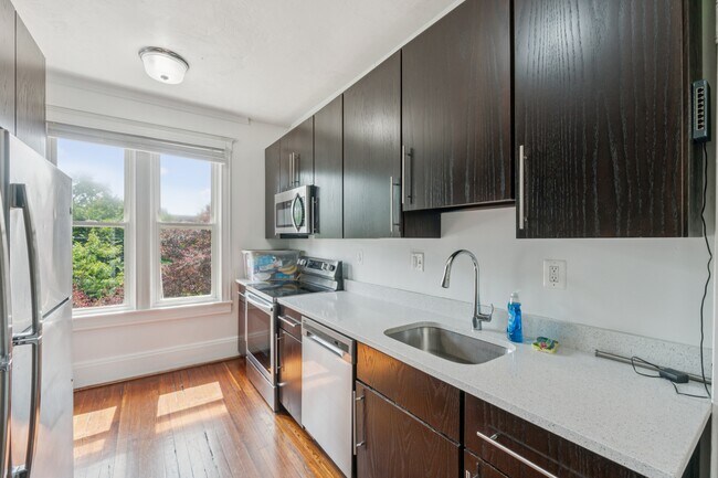 Photo - 7410 Columbia Ave