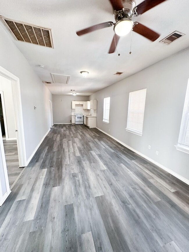 Photo - 3012 Live Oak St Unit 2522 Rosalie St.  B