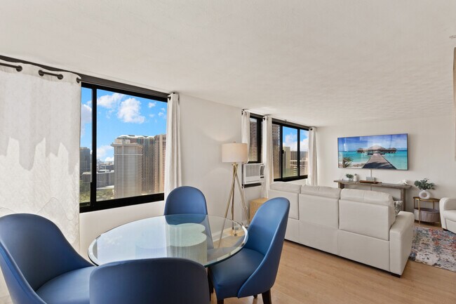 Photo - 343 Hobron Ln