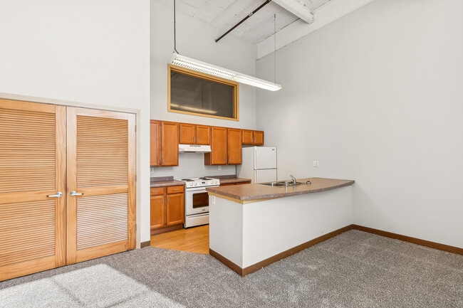 Blue Ribbon Lofts
