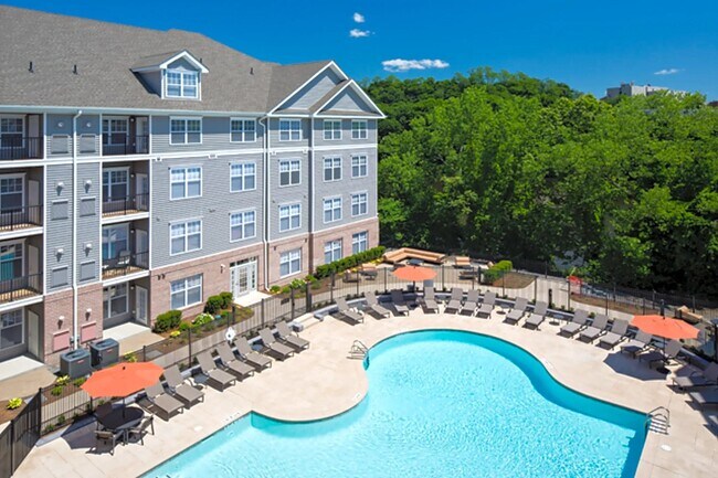 Merion Riverwalk Apartment Homes