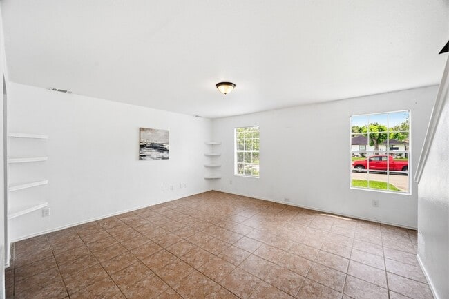 Photo - 6206 Greenwick Ln