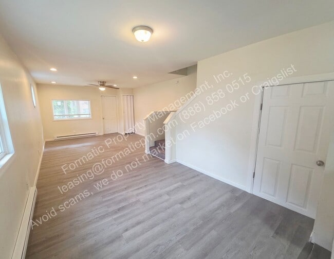 694 W 8th St Unit 2