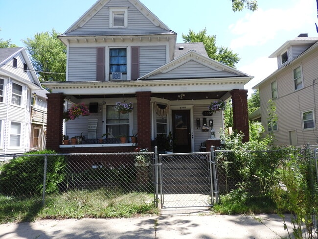 Photo - 306 Gold Ave NW