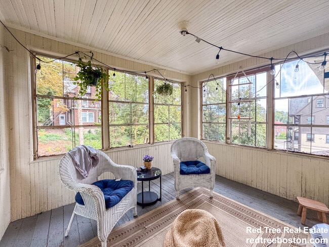 Unidad 2 - 28 Manet Rd