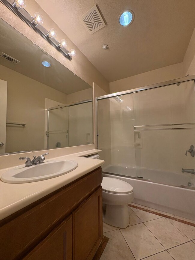 Photo - 2855 Sandyhills Ln