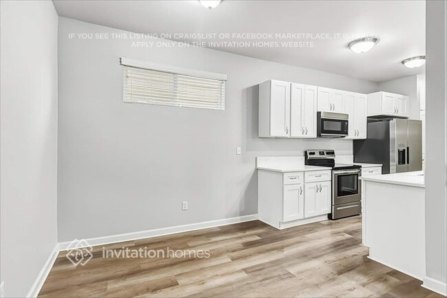 Photo - 7624 Kodiak Ave NE
