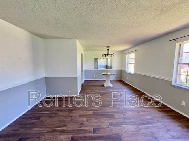 Photo - 6310 S 72nd E Pl