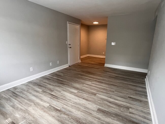 Twin Oaks Apartments
