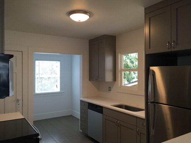 Photo - 5312 9th Ave NE Unit Upper