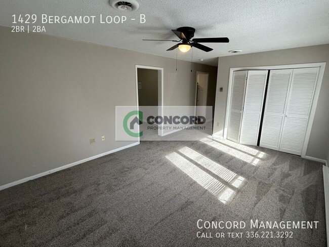 Photo - 1429 Bergamot Loop Unit B