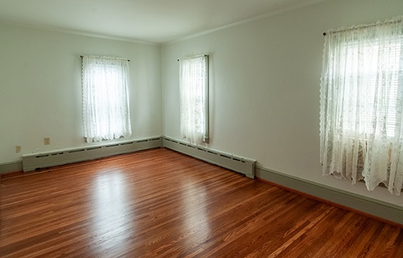 Photo - 126 S Church St