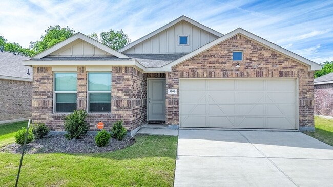 Building Photo - 1308 Claireborne ct-