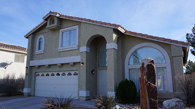 Photo - 4 Bedroom Home in Summerlin with NO HOA