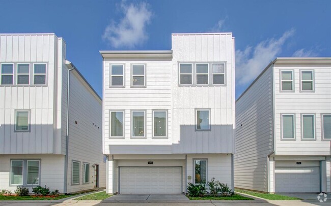 Building Photo - 1741 Cove Cres Ct Rental