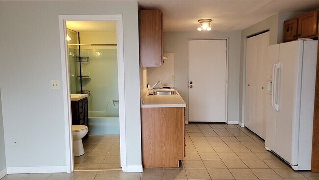 Photo - 145 Pleasant St Unit 408a