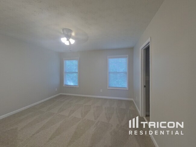 Photo - 750 Mountain Laurel Dr