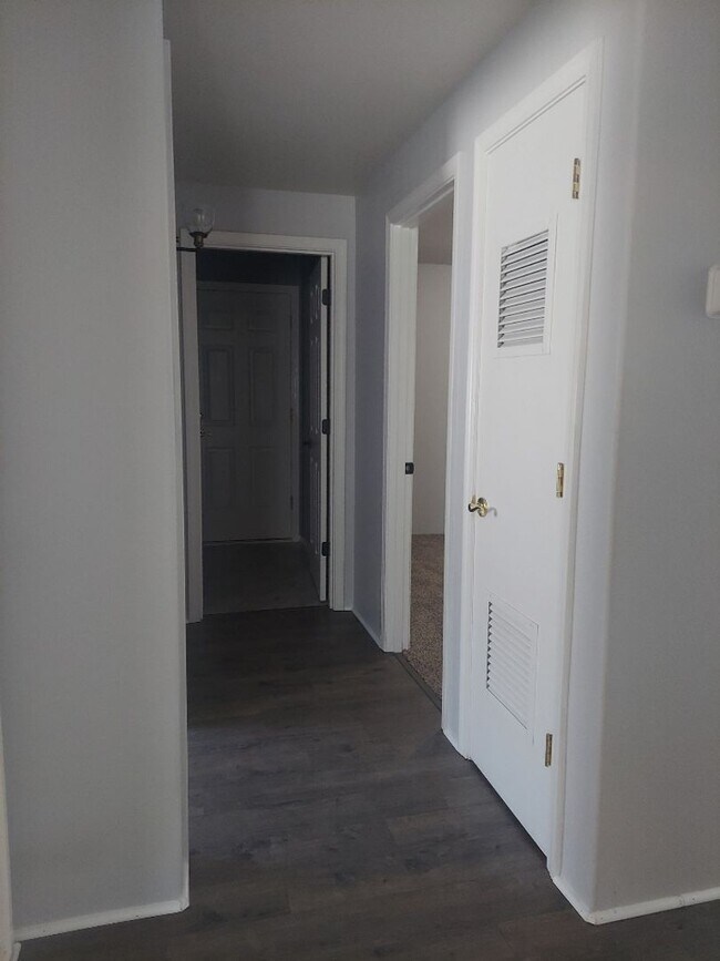 365 Bradley Way