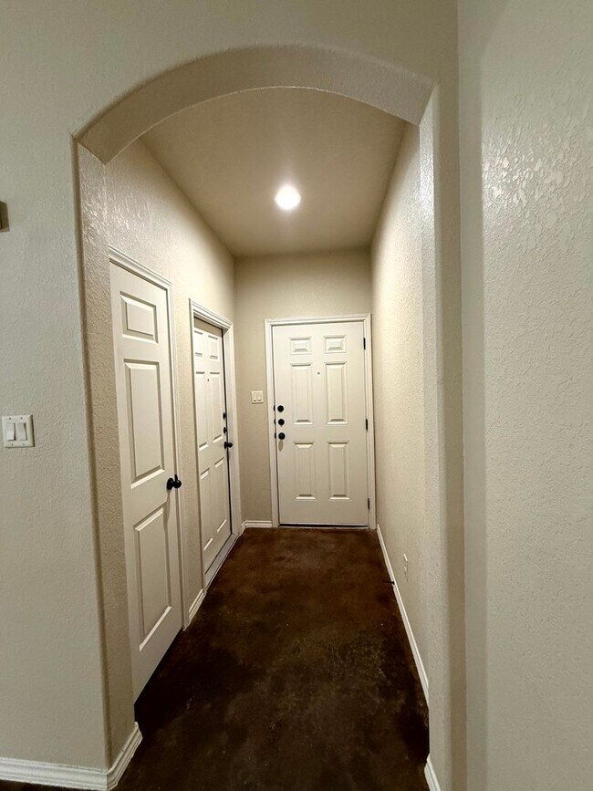 Photo - 228 Ragsdale Way