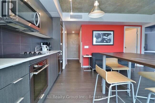 Photo - 105 Champagne Ave S Unité 1506