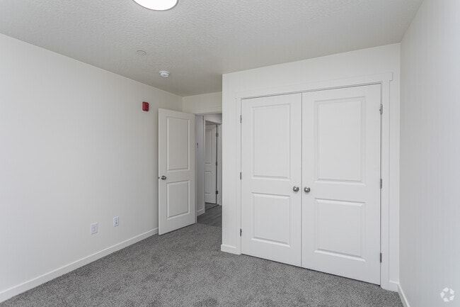 2BR, 2BA - 1143SF - Payson Point