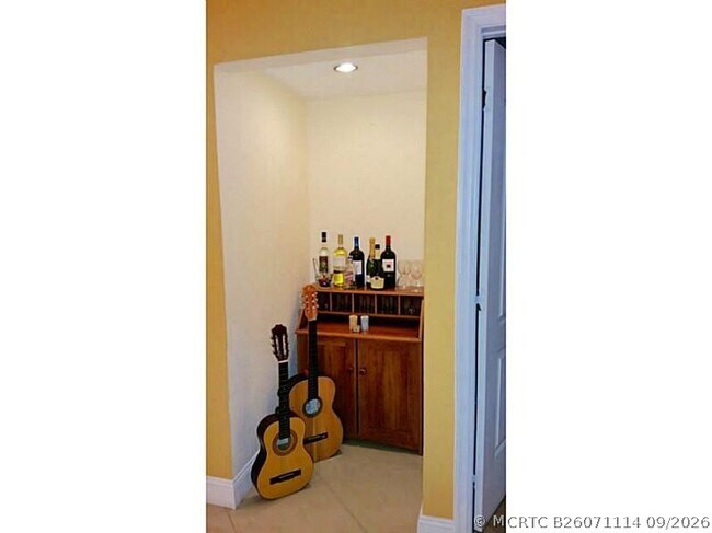 Photo - 760 SE 2nd Ave