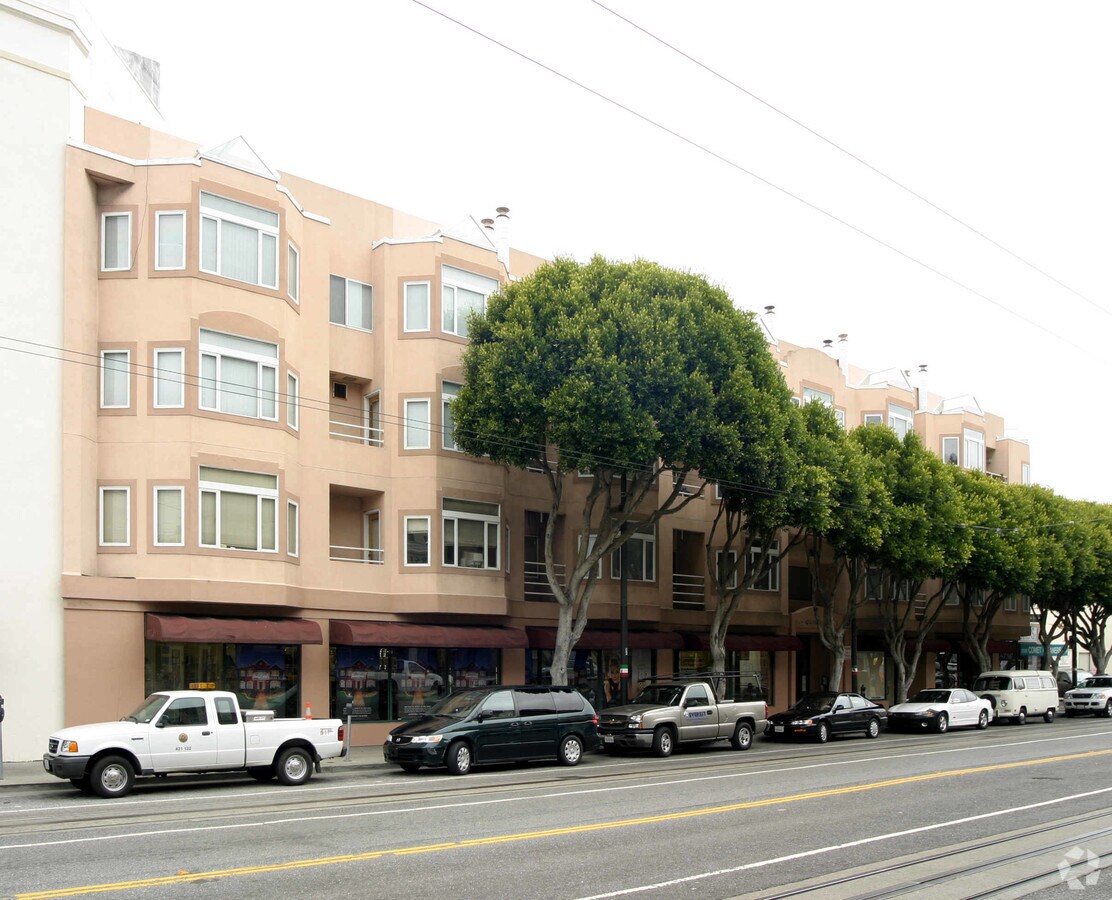 Photo - 950 Columbus Ave