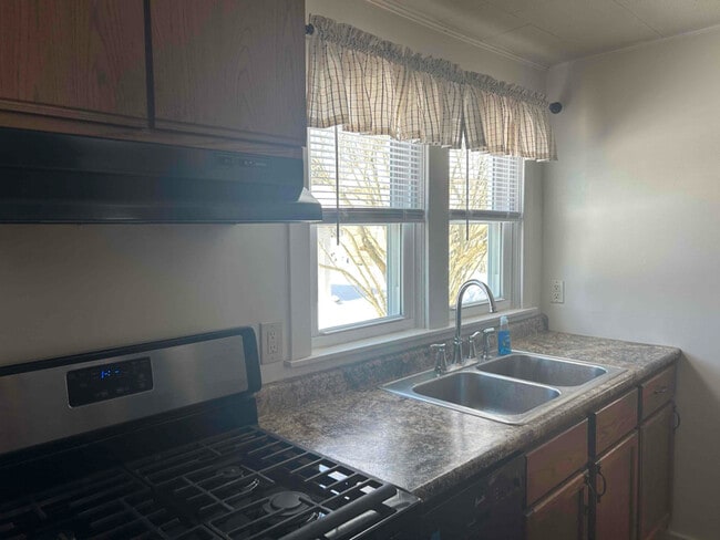 Photo - 000 Harvard St