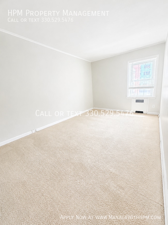 Photo - 3363 Warrensville Center Rd Unit GM-212
