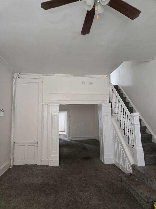 Photo - 1935 N Van Pelt St