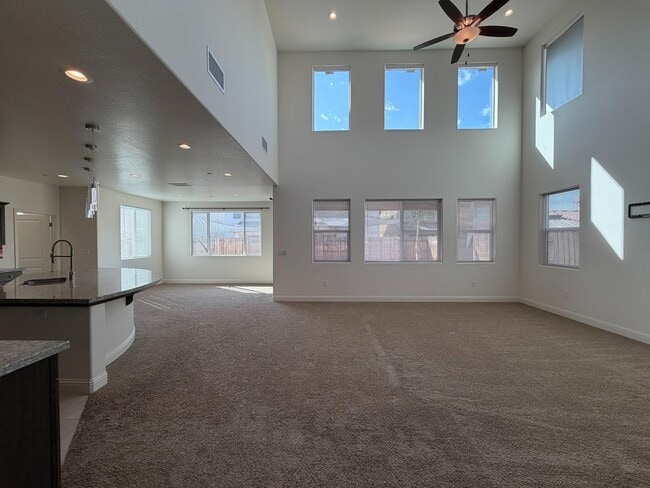 4116 Twain Ave